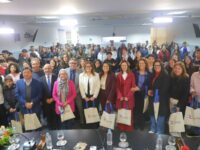 Câmara de Mogi empossa participantes do Parlamento Estudantil