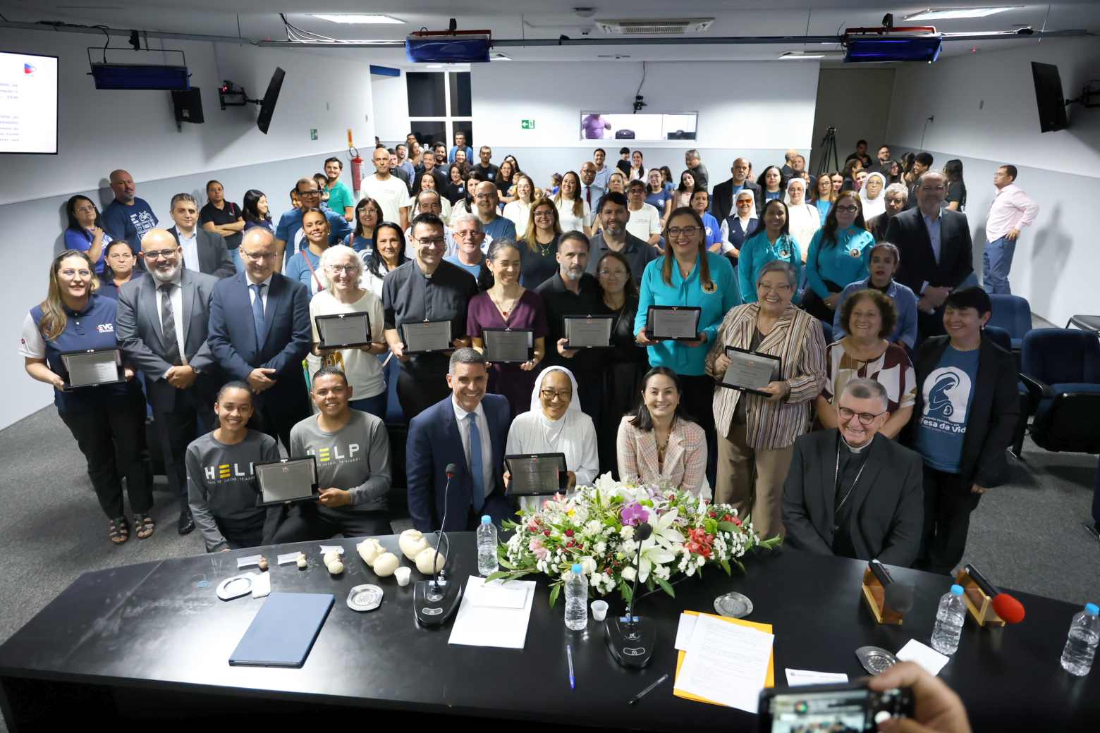 Por defesa da vida, Câmara homenageia nove entidades em Mogi